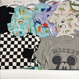 Bundle of 7 Little Sleepies short sleeved tees